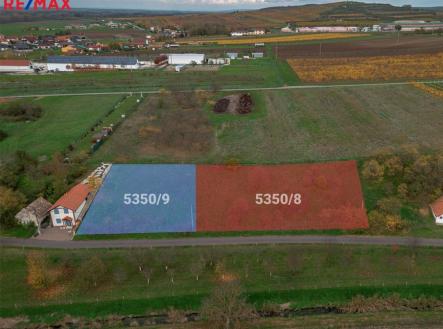 parcely1.jpg | Prodej - pozemek pro bydlení, 2 412 m²