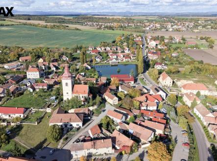 21-dji-20251013151636-0027-d.jpg | Prodej - pozemek pro bydlení, 841 m²