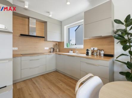 24-malin-kuchyn-1.jpg | Prodej - dům/vila, 114 m²