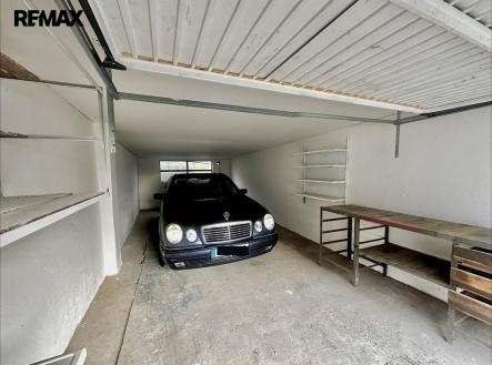 g4.jpeg | Prodej - malý objekt/garáž