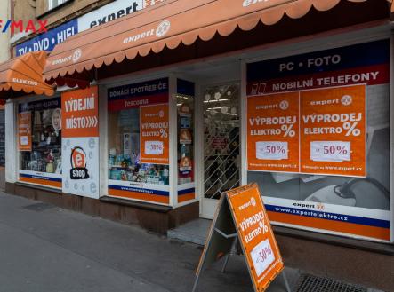 web-20.jpg | Pronájem - obchodní prostor, 501 m²