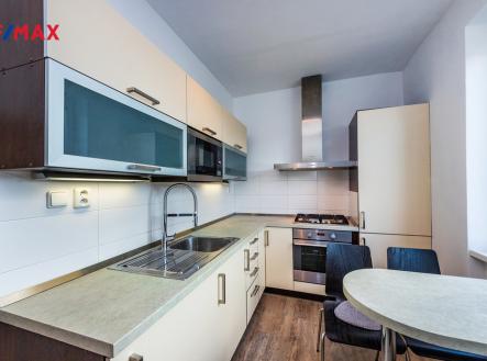 Pronájem bytu, 3+1, 62 m²