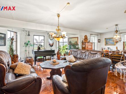 studiobarak-2.jpg | Prodej - dům/vila, 555 m²