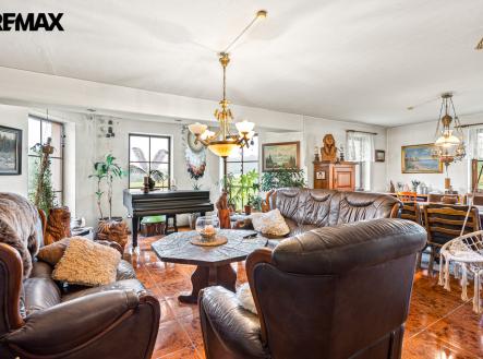 studiobarak-2.jpg | Prodej - dům/vila, 555 m²