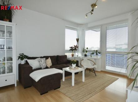 067ef3f5-aaa1-40ee-8fd9-7336e2624d00.jpeg | Pronájem bytu, 2+kk, 74 m²