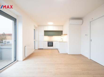 bn05.jpg | Pronájem bytu, 1+kk, 32 m²