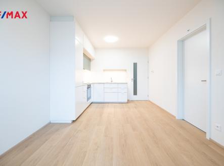 bn03.jpg | Pronájem bytu, 2+kk, 43 m²