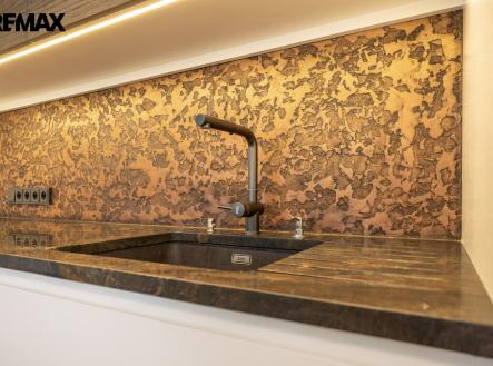 39-1b2a1869-hdr.jpg | Prodej bytu, 3+kk, 99 m²