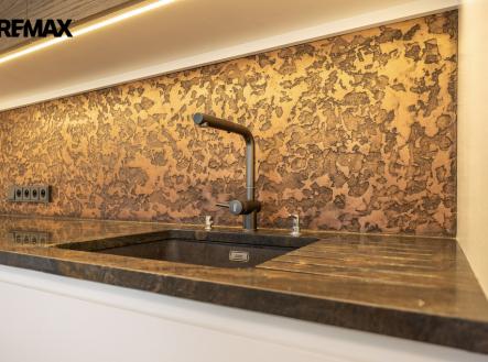 39-1b2a1869-hdr.jpg | Prodej bytu, 3+kk, 99 m²