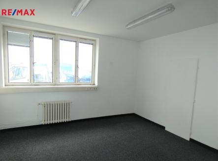 p1000481.jpg | Pronájem - kanceláře, 22 m²
