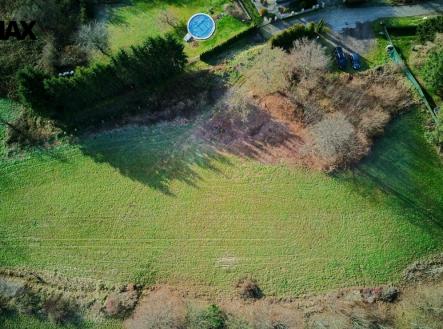 5aac6ccb-6718-4e18-8d40-e30db0398bdf.jpg | Prodej - pozemek pro bydlení, 1 500 m²