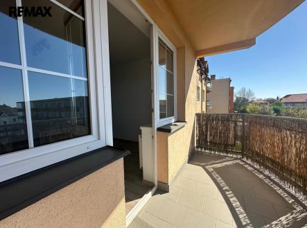 photo-2025-04-27-17-27-36-11.jpg | Pronájem bytu, 2+1, 72 m²