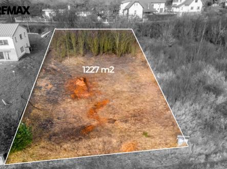 pozemek-pysely-14-hranice.jpg | Prodej - pozemek pro bydlení, 1 227 m²