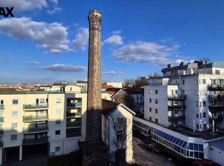 Výhled z balkonu. | Pronájem bytu, 2+kk, 58 m²