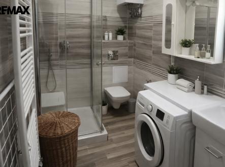 file-0000000073f4720a903cef1c7368dd29.png | Prodej bytu, 4+kk, 81 m²