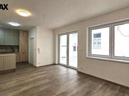 20260326-130322.jpg | Pronájem bytu, 3+kk, 94 m²