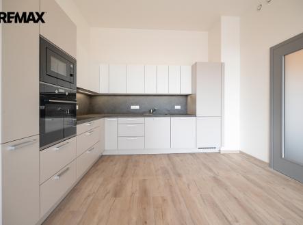 bn03.jpg | Pronájem bytu, 2+kk, 56 m²