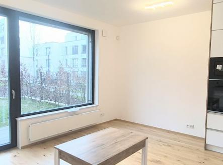 Pronájem bytu, 2+kk, 80 m²