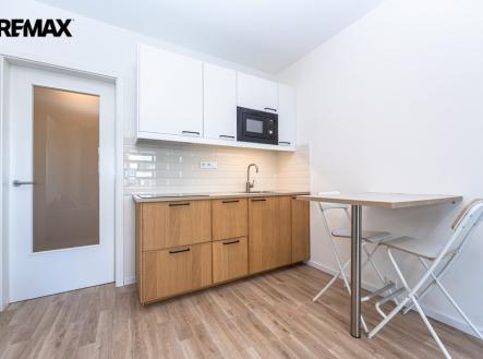 mh7-4165.jpg | Pronájem bytu, 1+kk, 25 m²