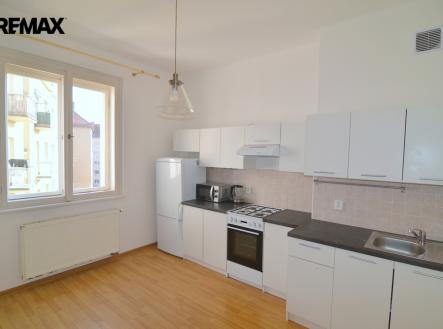 obytná kuchyň 12,8 m2 | Pronájem bytu, 2+1, 82 m²