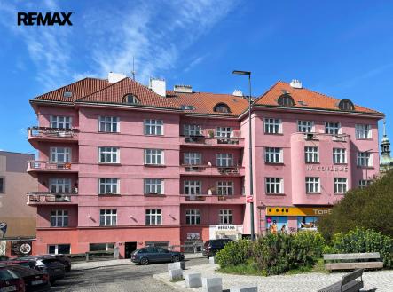 Dům - Vršovické náměstí | Prodej bytu, 1+1, 42 m²
