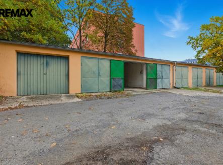 garaz-branik-19.jpg | Prodej - malý objekt/garáž