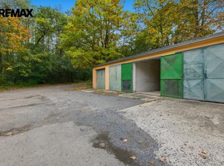 garaz-branik-18.jpg | Prodej - malý objekt/garáž