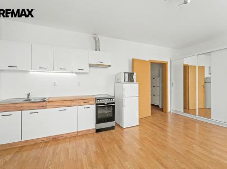 byt-hostivice-7.jpg | Pronájem bytu, 1+kk, 42 m²
