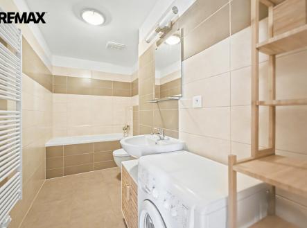 byt-hostivice-13.jpg | Pronájem bytu, 1+kk, 42 m²