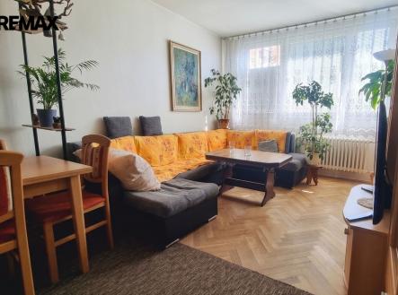 kopie-navrhu-kopie-navrhu-navrh-bez-nazvu-1.jpg | Prodej bytu, 3+1, 68 m²