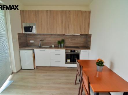 dsc-3242.jpg | Pronájem bytu, 1+kk, 39 m²
