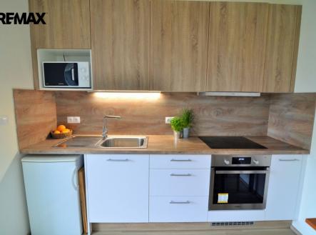 dsc-3246.jpg | Pronájem bytu, 1+kk, 39 m²