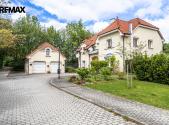 Prodej - dům/vila, 196 m²