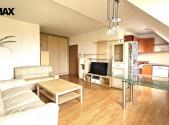 Pronájem bytu, 2+kk, 59 m²