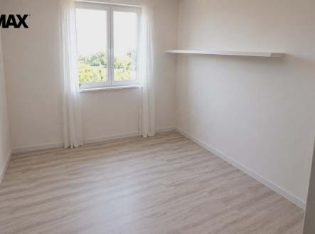 67ada5a9-d345-4d6a-aee5-f13f5c364bce.jpg | Prodej bytu, 2+kk, 51 m²