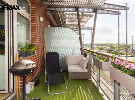 terasa | Prodej bytu, 2+kk, 64 m²