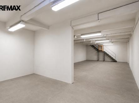 chatgpt-image-22.5.2026-00-36-59.png | Pronájem - skladovací prostor, 140 m²