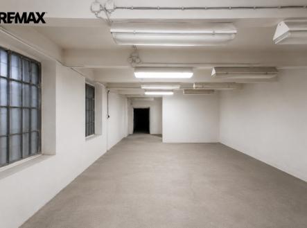 chatgpt-image-22.5.2026-00-37-12.png | Pronájem - skladovací prostor, 140 m²