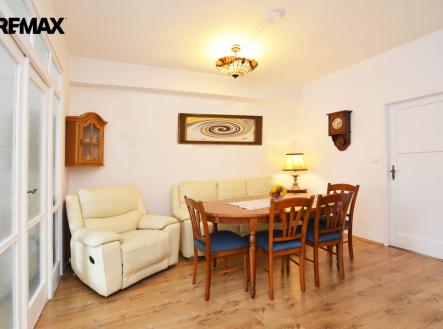 02.jpg | Prodej bytu, 2+1, 70 m²