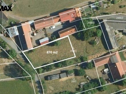 1b-870-m2.jpg | Prodej - pozemek pro bydlení, 870 m²