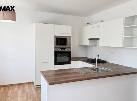 Kuchyň | Pronájem bytu, 3+kk, 70 m²