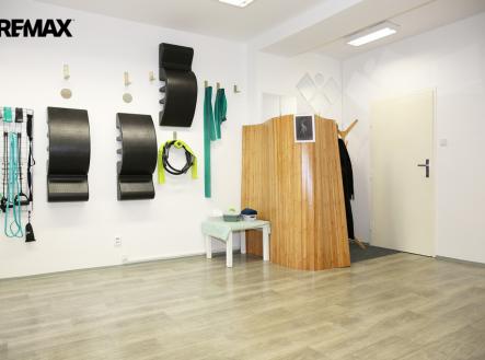 Vybavení a zázemí studia | Pronájem - jiné, 31 m²