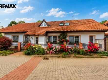 d4e4663d-61ec-436a-afeb-9c6f3586d20e.png | Prodej - dům/vila, 160 m²