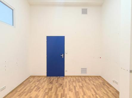 obrazek-whatsapp-2025-05-19-v-22.02.22-028a7224.jpg | Pronájem - kanceláře, 19 m²
