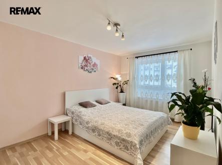 img-2412.jpeg | Pronájem bytu, 3+kk, 56 m²