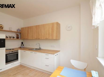 01.jpg | Pronájem bytu, 2+kk, 50 m²