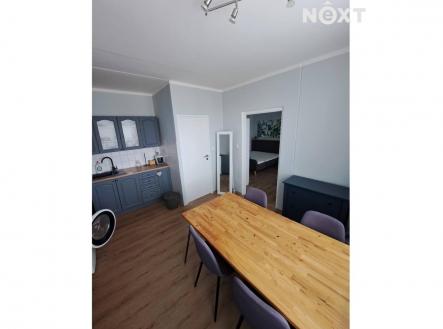 Pronájem bytu, 1+1, 37 m²