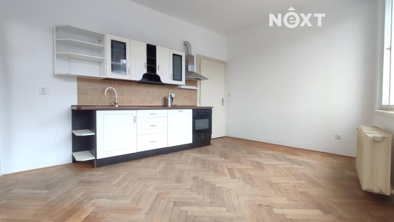 Pronájem byt 2+1, 67㎡