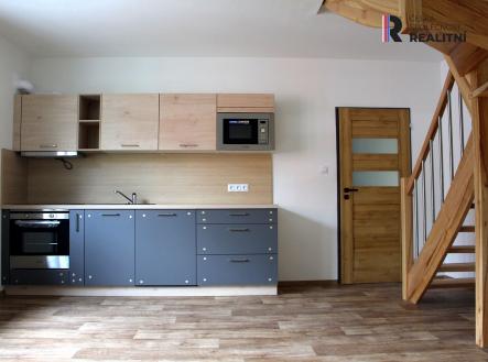 Pronájem bytu, 3+kk, 81 m²