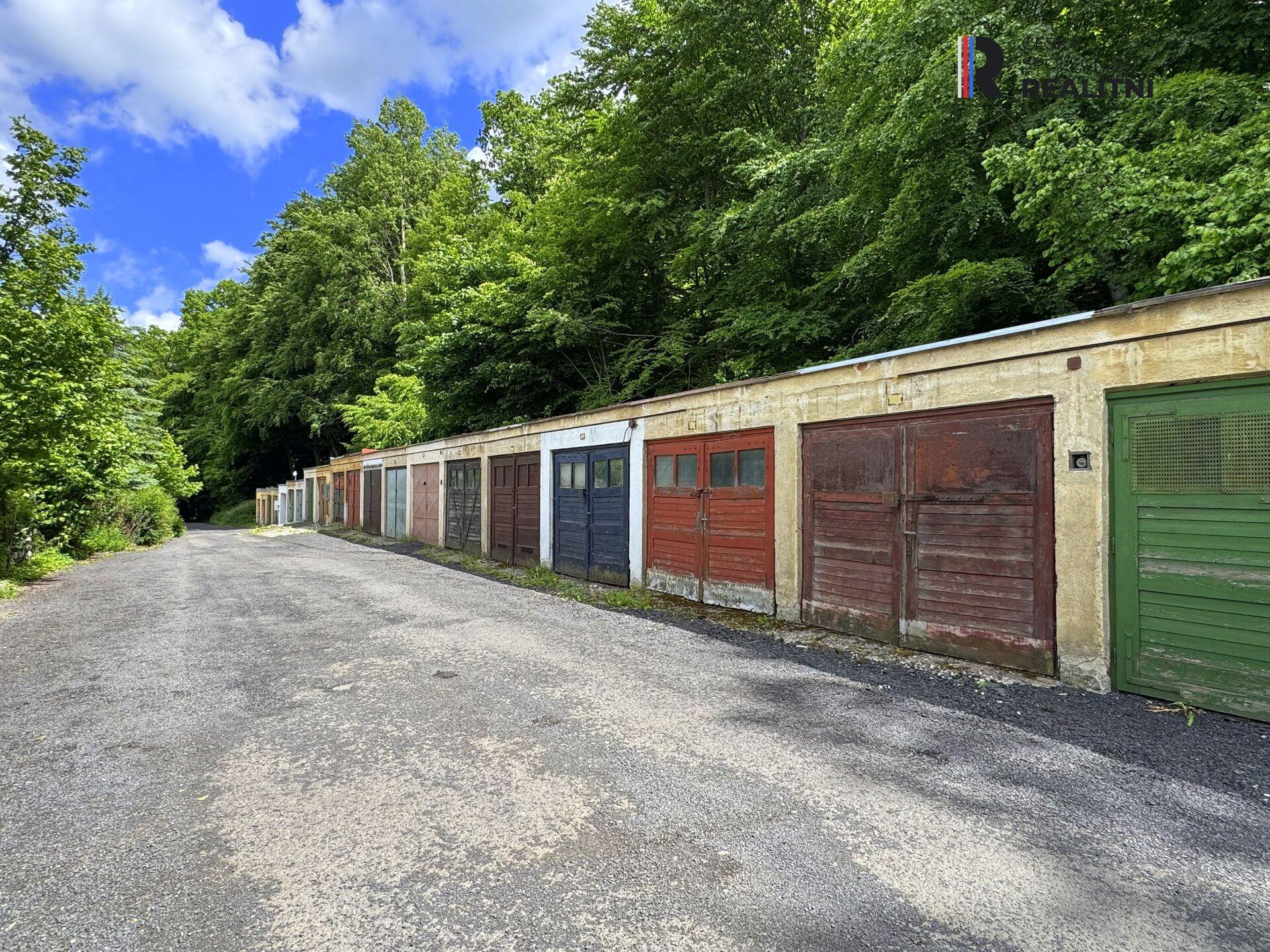 Prodej garáže v Tuhnicích, Karlovy Vary